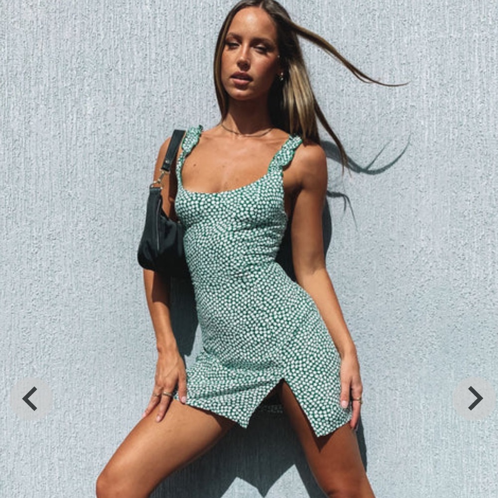 Rihanna Mini Dress Green Ditsy💚🌸